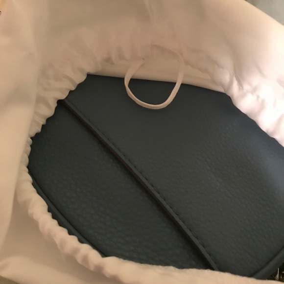 Mk grey cross body - Picture 5 of 7